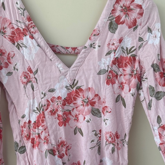 Hollister Pink Floral Long Sleeve Dress - Picture 8 of 9